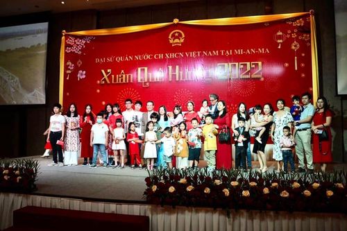 Ấm áp 'Xuân quê hương 2022' với cộng đồng người Việt Nam tại Myanmar
