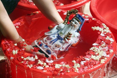 Châu Á đón Tết Nhâm Dần giữa mối lo dịch bệnh
