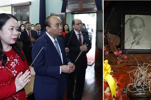 Chủ tịch nước dâng hương tưởng niệm Chủ tịch Hồ Chí Minh