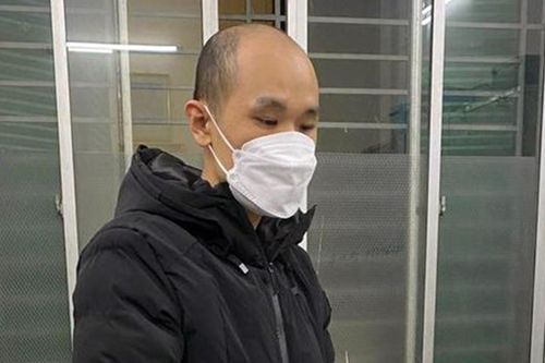 Bắt đối tượng người Trung Quốc phát tán hàng loạt tin nhắn rác