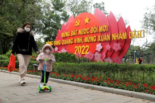Phút thư thái, đáng yêu trong ngày cuối năm khác lạ ở Hà Nội