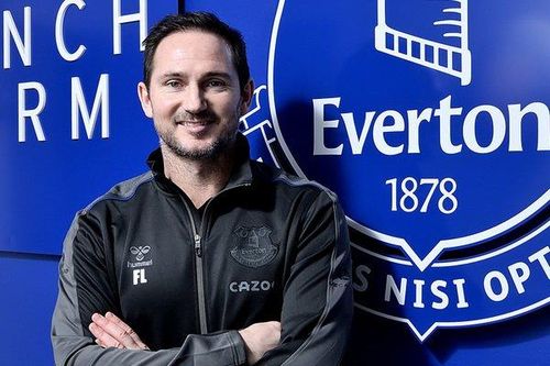 Frank Lampard tái xuất và những thương vụ ngày cuối kỳ chuyển nhượng