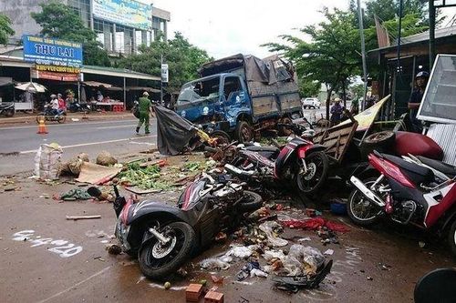 23 người thương vong vì TNGT trong ngày mùng 1 Tết