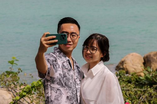 Nha Trang đông du khách ngày mùng 3 Tết