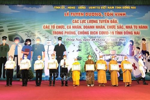 Dân vận khéo - tạo đồng thuận, nhân niềm tin: Bài 1 - Phát huy vai trò của nhân dân trong phòng, chống dịch