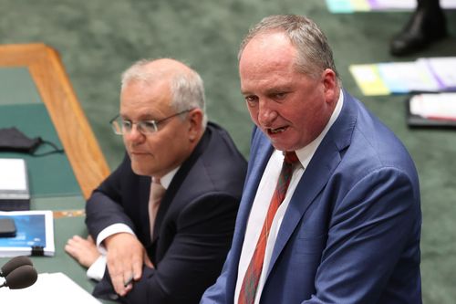 Phó thủ tướng Australia xin lỗi vì mắng sếp là 'đạo đức giả'