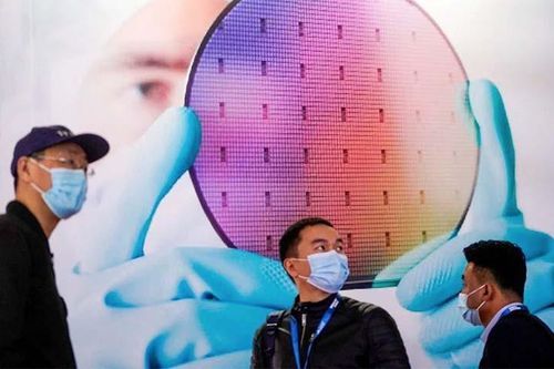 Tại sao ngành công nghiệp bán dẫn của Trung Quốc vẫn tụt hậu?