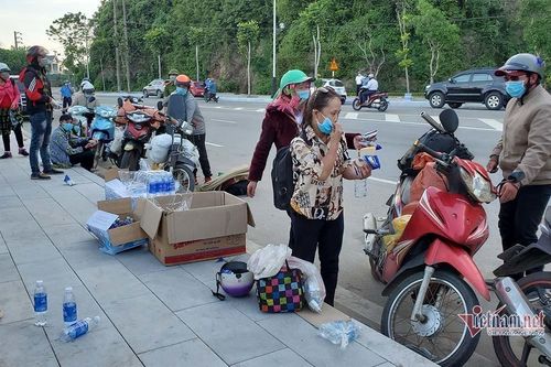 Chấn chỉnh tình trạng F0 trong khu cách ly phải ra ngoài đi vệ sinh