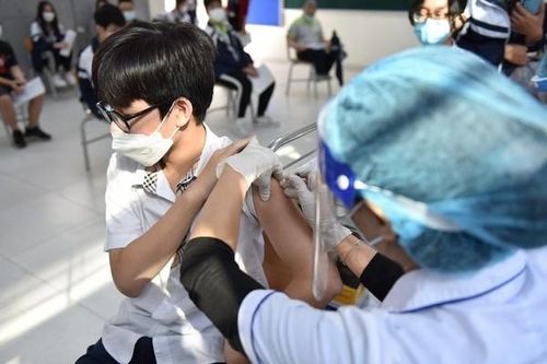 Chính phủ đồng ý mua 21,9 triệu liều vắc xin Pfizer cho trẻ em 5 - 11 tuổi
