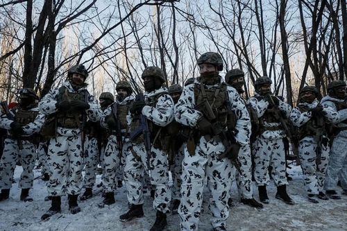 Ukraine thừa nhận chiếm lại Crimea bằng vũ lực là 'bất khả thi'