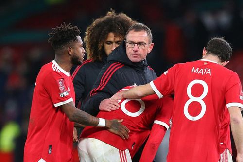 MU bị loại tại vòng 4 FA Cup: Trách ai bây giờ đây?