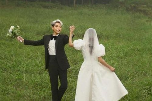 Đức Phúc xuất hiện bên cô dâu bí ẩn, 'chốt đơn' ra MV mới đúng ngày Valentine