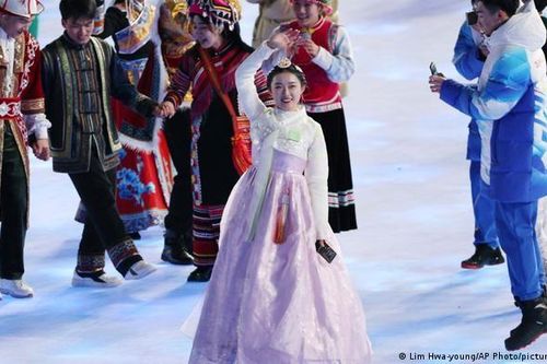Sau kim chi, Hàn Quốc và Trung Quốc lại thổi bùng tranh cãi về hanbok