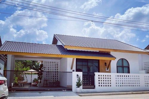 Thích mê căn nhà cấp 4 với thiết kế 'siêu đỉnh', cộng thêm có góc sân vườn cực chill