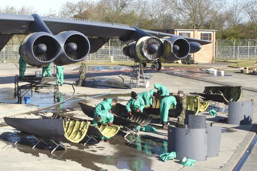 Mỹ muốn 'Cải lão hoàn đồng' B-52 để dùng cho tới 100 tuổi