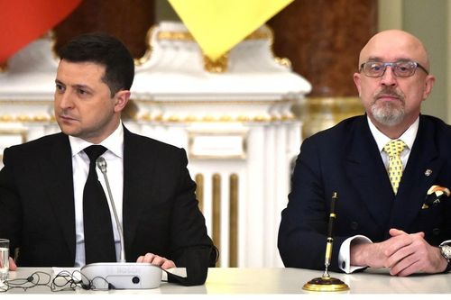 Ukraine: Bộ trưởng Quốc phòng không thấy bất cứ đe dọa nào từ Nga, Phủ Tổng thống ra thông báo