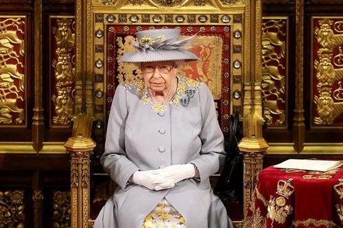Nữ hoàng Elizabeth II muốn Công tước Camilla trở thành Hoàng hậu Anh