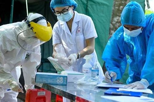 Sáng 7/2: Bệnh nhân COVID-19 nặng giảm còn 2.200 ca; 41 tỉnh, thành nào là vùng xanh?