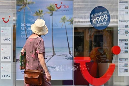 Công ty dịch vụ du lịch lớn nhất thế giới báo lỗ nặng