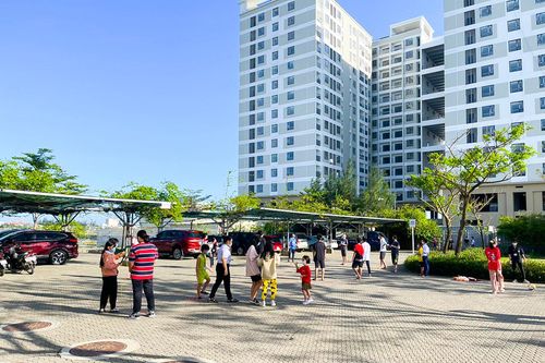 34 em nhỏ không may mất cha mẹ vì đại dịch COVID-19 đã tới trường nội trú