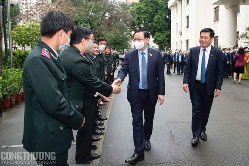 Ngành Công Thương quyết tâm với 'mãnh lực vươn lên' trong năm 2022