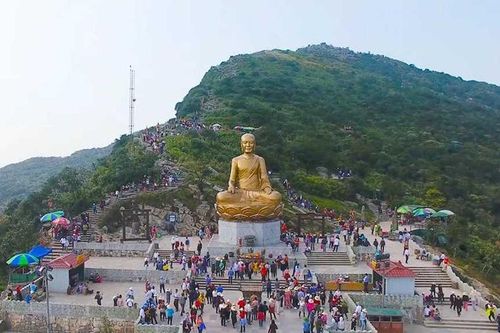 Năm 2022, Quảng Ninh phấn đấu đón 10 triệu lượt khách du lịch