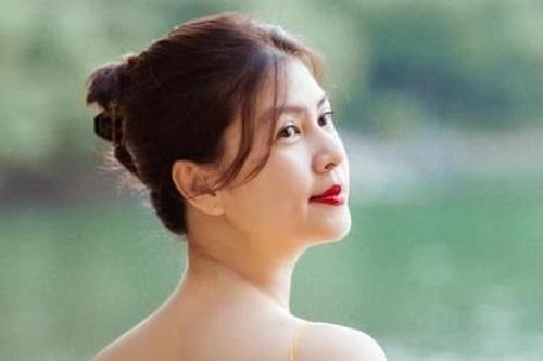 Sau lần kêu cứu vì bị chủ nợ của chồng cũ đòi tiền, sao nữ V-biz bất ngờ khoe vòng 1 khủng