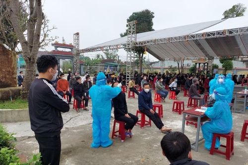 37 trường cho học sinh nghỉ học vì ca nhiễm Covid-19 tăng