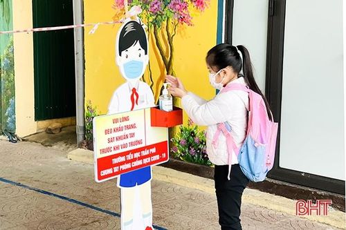 37 trường học ở Hà Tĩnh cho học sinh nghỉ học