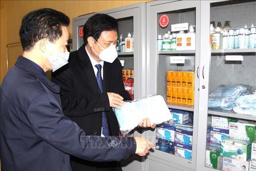 Bộ GD-ĐT kiểm tra công tác bảo đảm an toàn cho học sinh khi trở lại trường học tại Hưng Yên