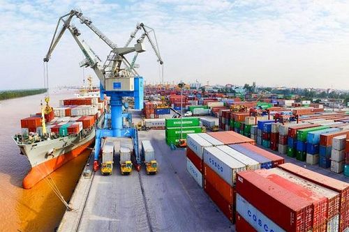 Xuất nhập khẩu hàng hóa dịp Tết đạt 3,05 tỷ USD, tăng 83%