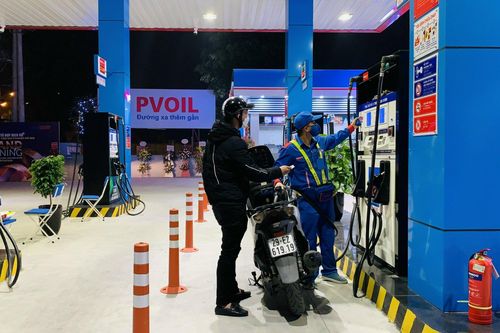 Petrolimex và PVOIL đảm bảo cung ứng xăng dầu theo đúng sản lượng hợp đồng