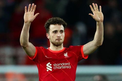 Jota tỏa sáng giúp Liverpool hạ Leicester