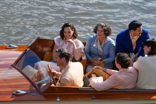'Death on the Nile' bị cấm chiếu ở Lebanon và Kuwait
