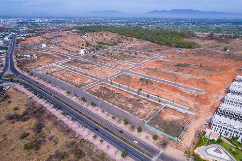 Tạm dừng giao dịch tài sản của các cá nhân liên quan vụ án tại Dự án Tân Việt Phát 2