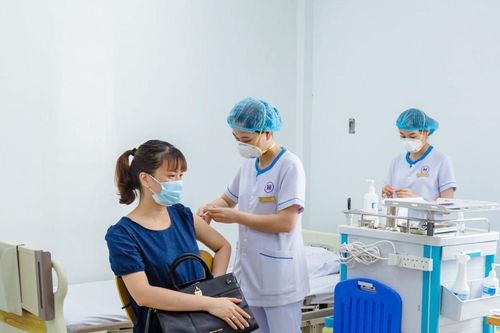 Còn 10 tỉnh bao phủ mũi 2 vắc-xin phòng Covid-19 dưới 90%