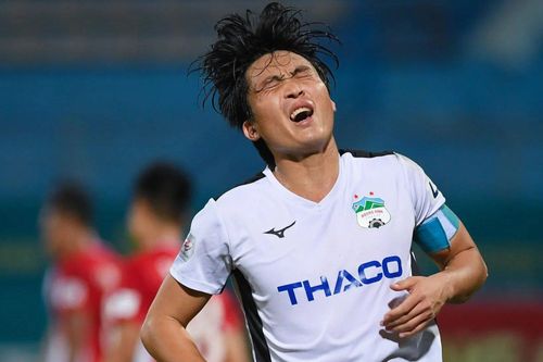 V.League trước những rủi ro trong bình thường mới