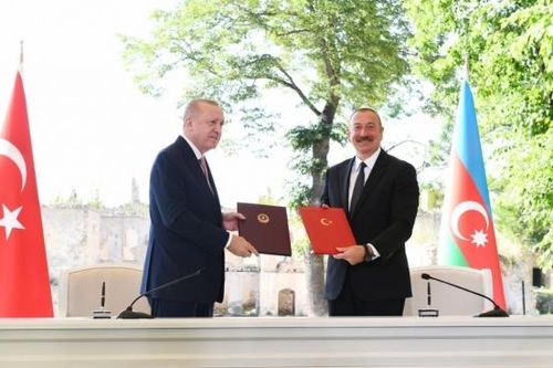 Thổ Nhĩ Kỳ, Azerbaijan xích lại gần nhau
