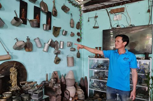 Anh gàn đi 'nhặt' ký ức