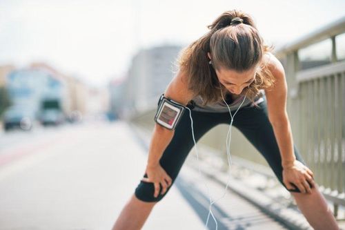 Nguyên nhân khiến nhiều người hụt hơi, mệt mỏi sau khi khỏi Covid-19