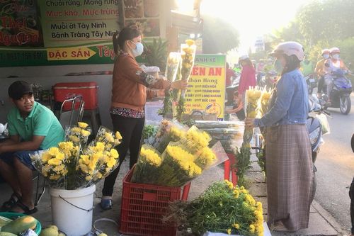 Rằm tháng Giêng hàng chay đắt khách