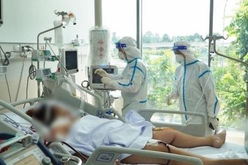 Covid-19: TP. Hồ Chí Minh phát hiện 3 trẻ là F0 trong ngày đầu đến trường, Nam Định dừng các lễ hội đầu năm