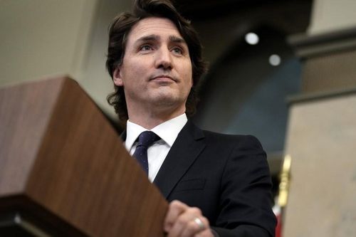 Canada 'bơm' vũ khí sát thương và tiền cho Ukraine, Nga nói không thể chấp nhận được