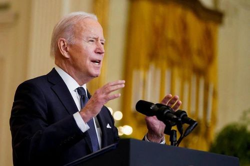 Ông Biden: Nga nói rút quân nhưng vẫn còn 150.000 lính bao vây Ukraine