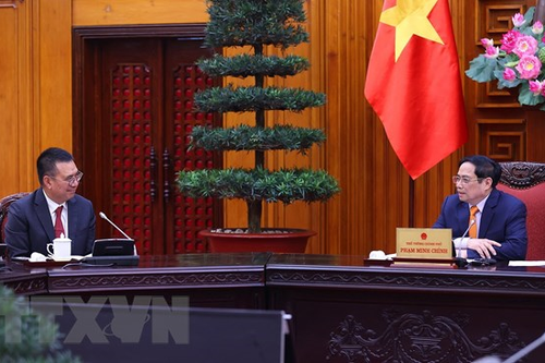 Thủ tướng Phạm Minh Chính tiếp Chủ tịch Tập đoàn SCG (Thái Lan) và Giám đốc điều hành Amata Việt Nam