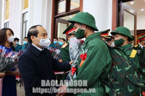 Lãnh đạo tỉnh dự lễ giao nhận quân tại các huyện, thành phốTin khácNgành y tế Lạng Sơn nỗ lực chăm sóc sức khỏe Nhân dânChủ động giữ ấm cho trẻ mầm non