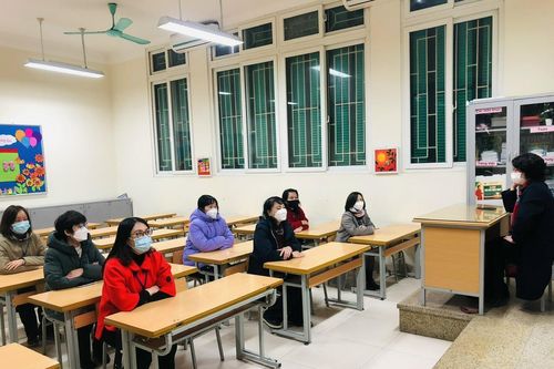 Hà Nội diễn tập đón học sinh tiểu học đến trường