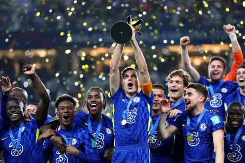 Chelsea ẵm 7,3 triệu bảng tiền thưởng, cầu thủ không được đồng nào