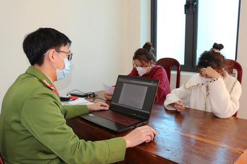 Phát hiện 'ổ nhền nhện' trong quán cà phê trá hình ở Điện Biên