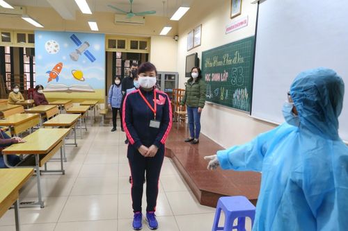 Hà Nội: Diễn tập tình huống đón học sinh tiểu học trở lại trường